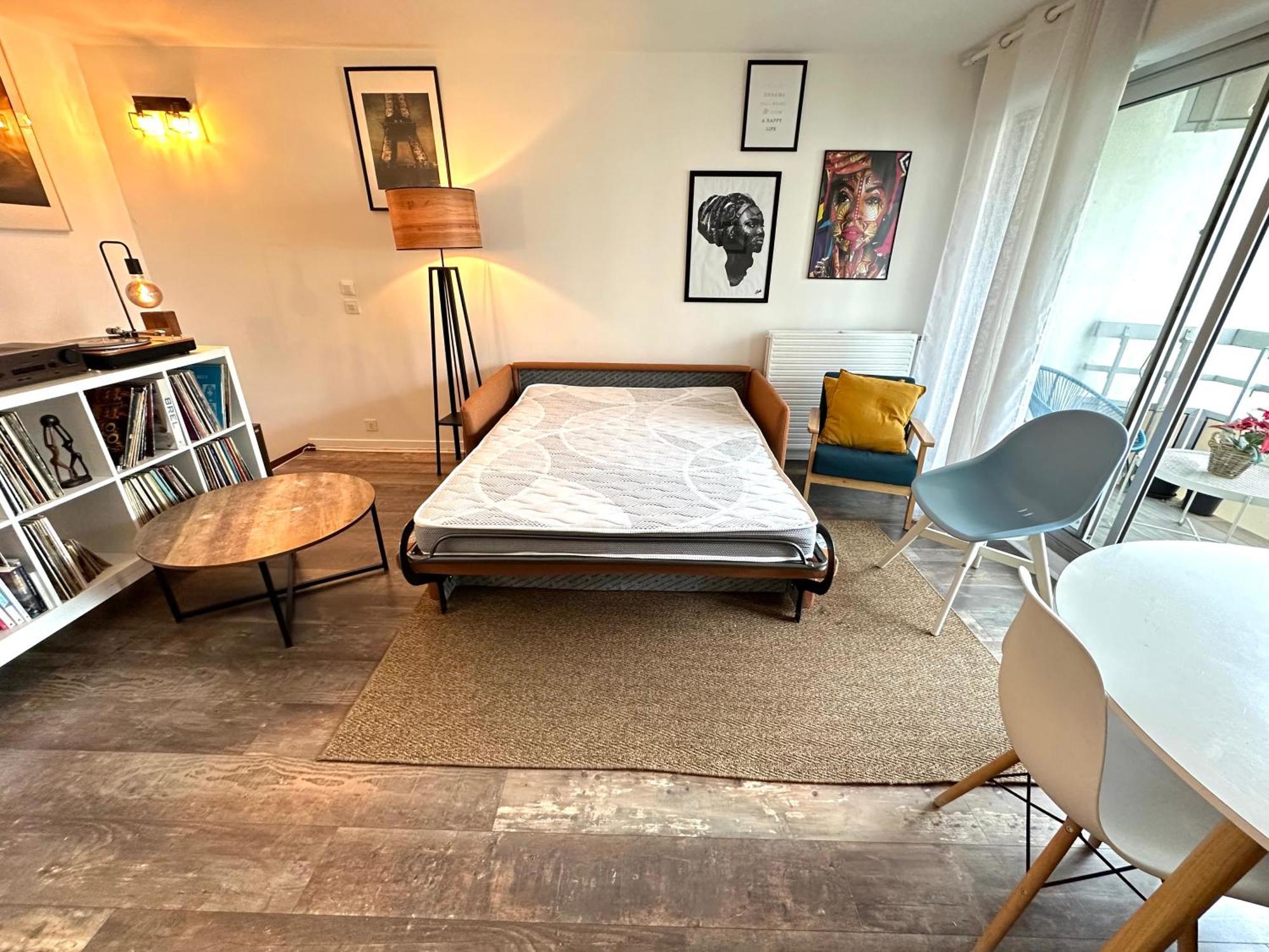 Cosy Duplex Avec Parking A Paris 19 By Immo Kit Bnb Exteriör bild